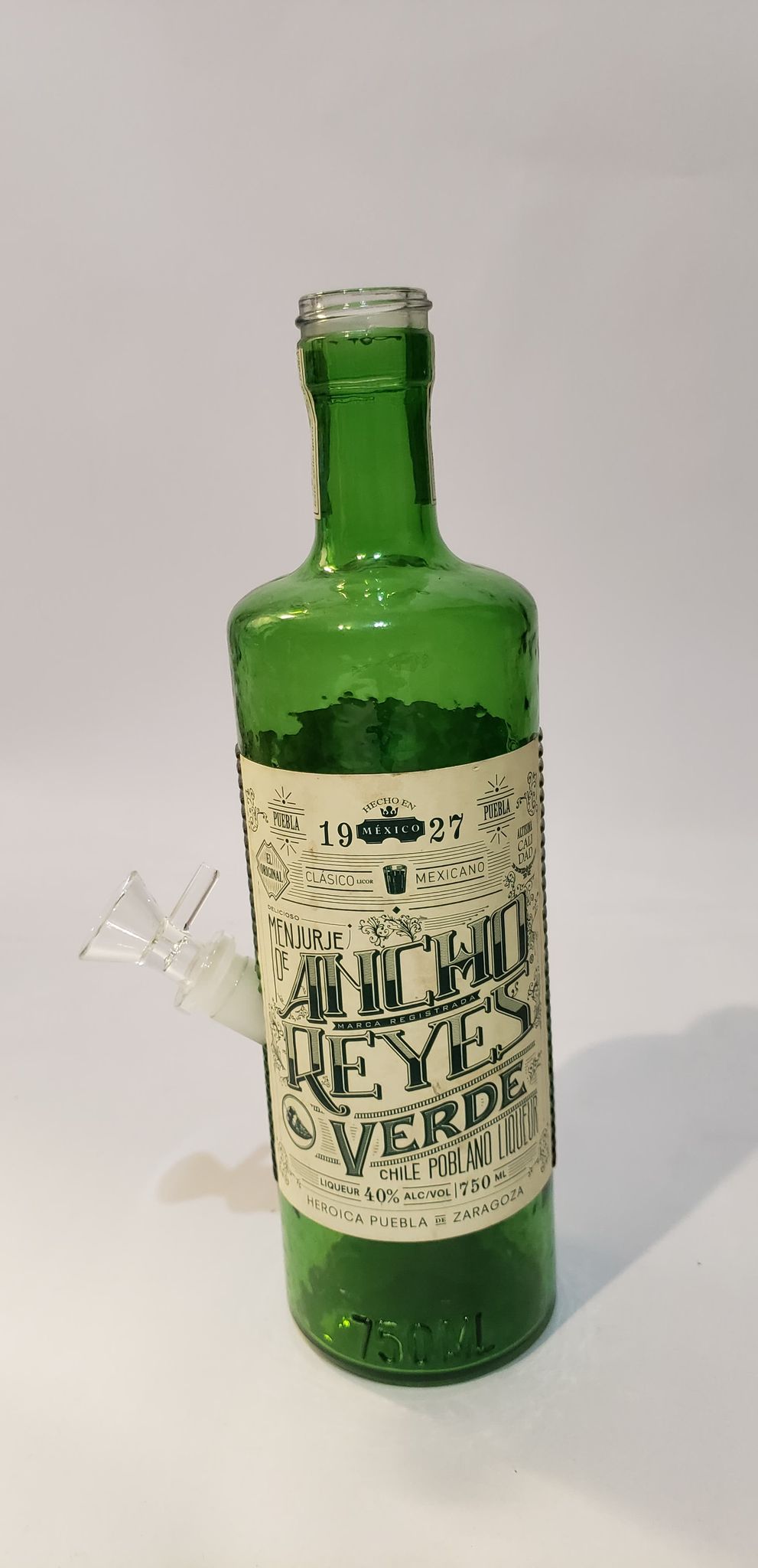 Ancho Reyes Verde Bong