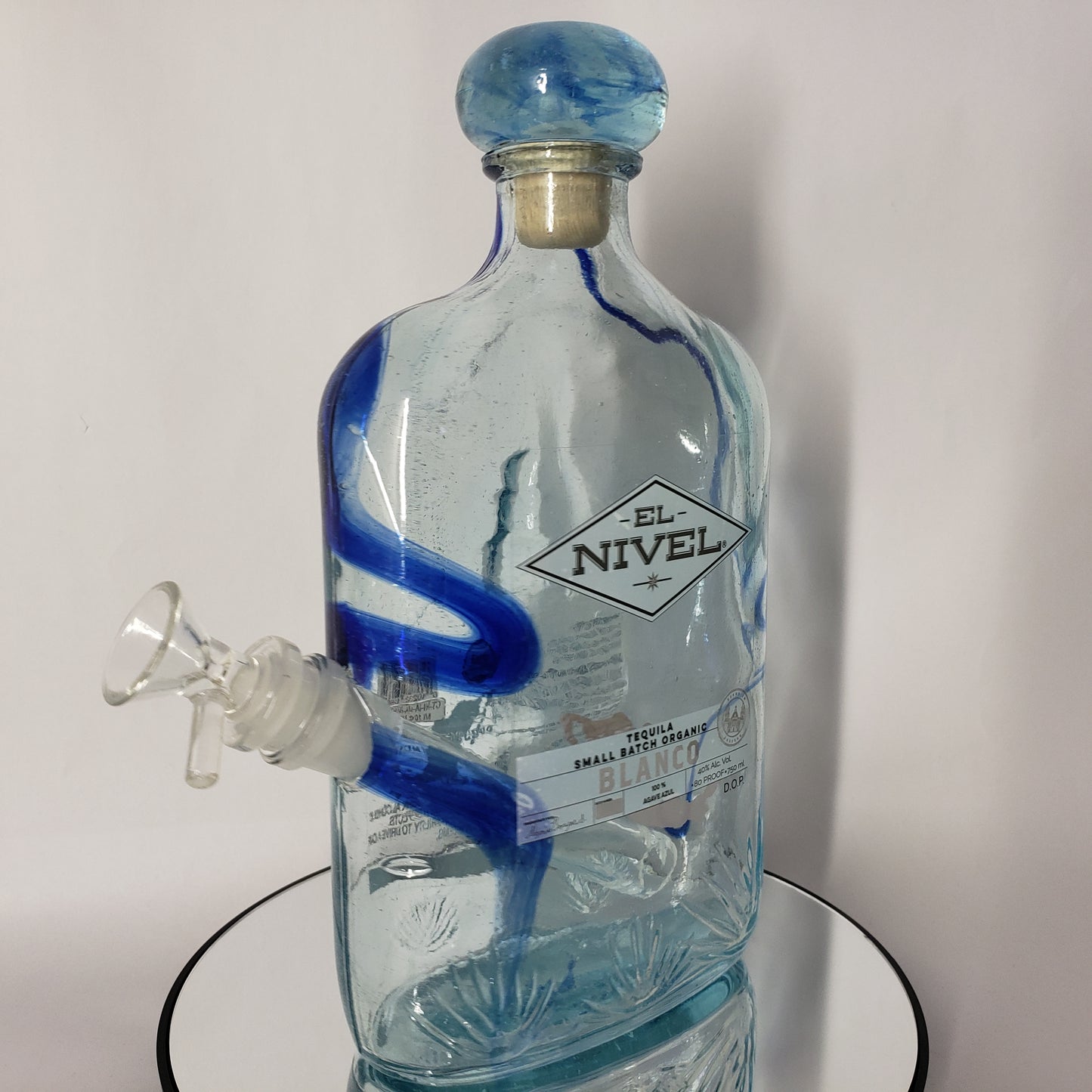 El Nivel Blanco Tequila Bong