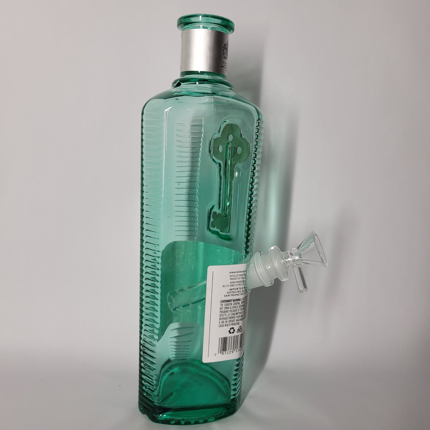 No.3 London Dry Gin Bong