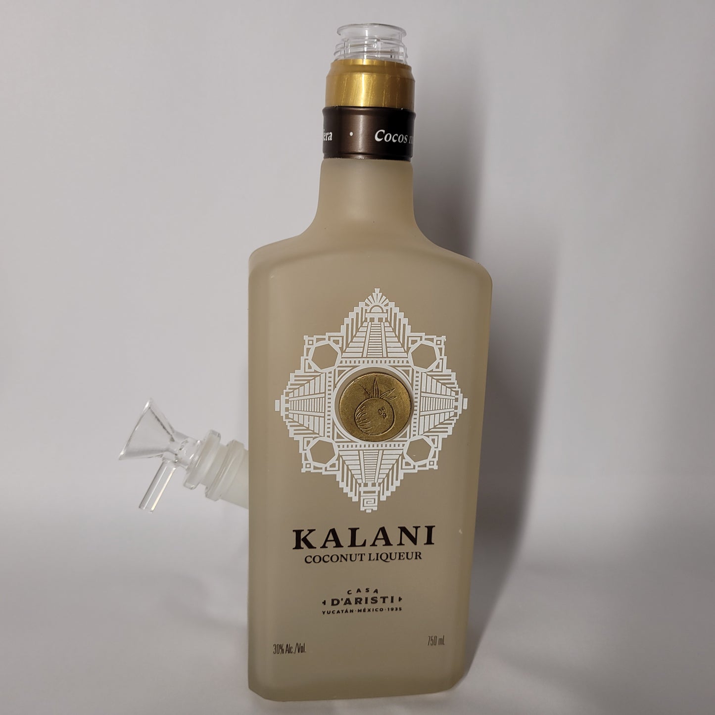 Kalani Coconut Rum Liqueur Bong