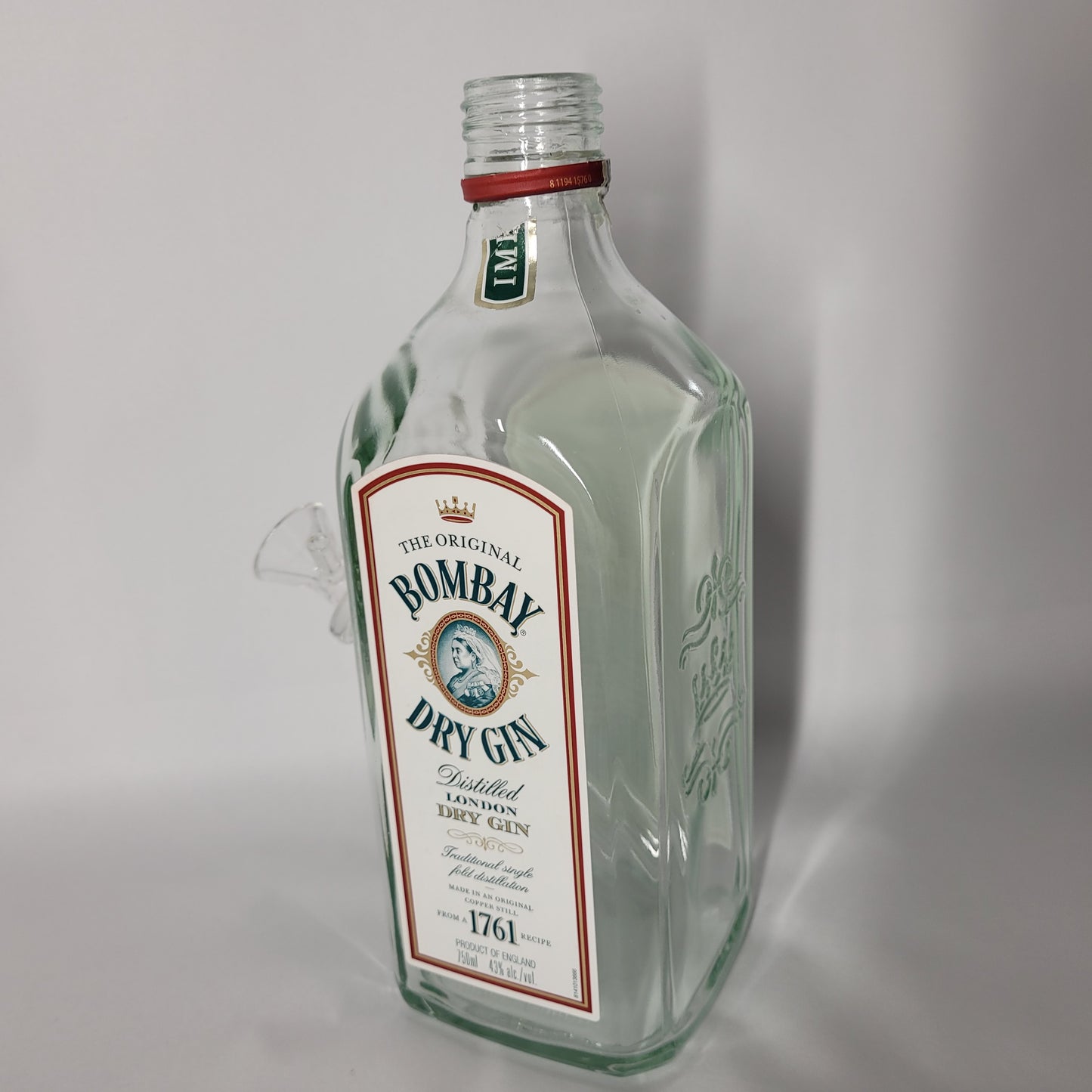 Bombay Dry Gin Bong