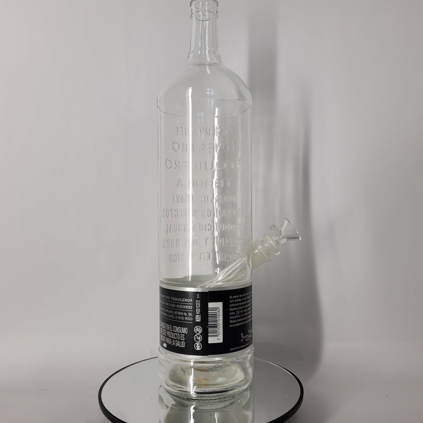 Maestro Dobel Diamante Tequila 1.75L Bong