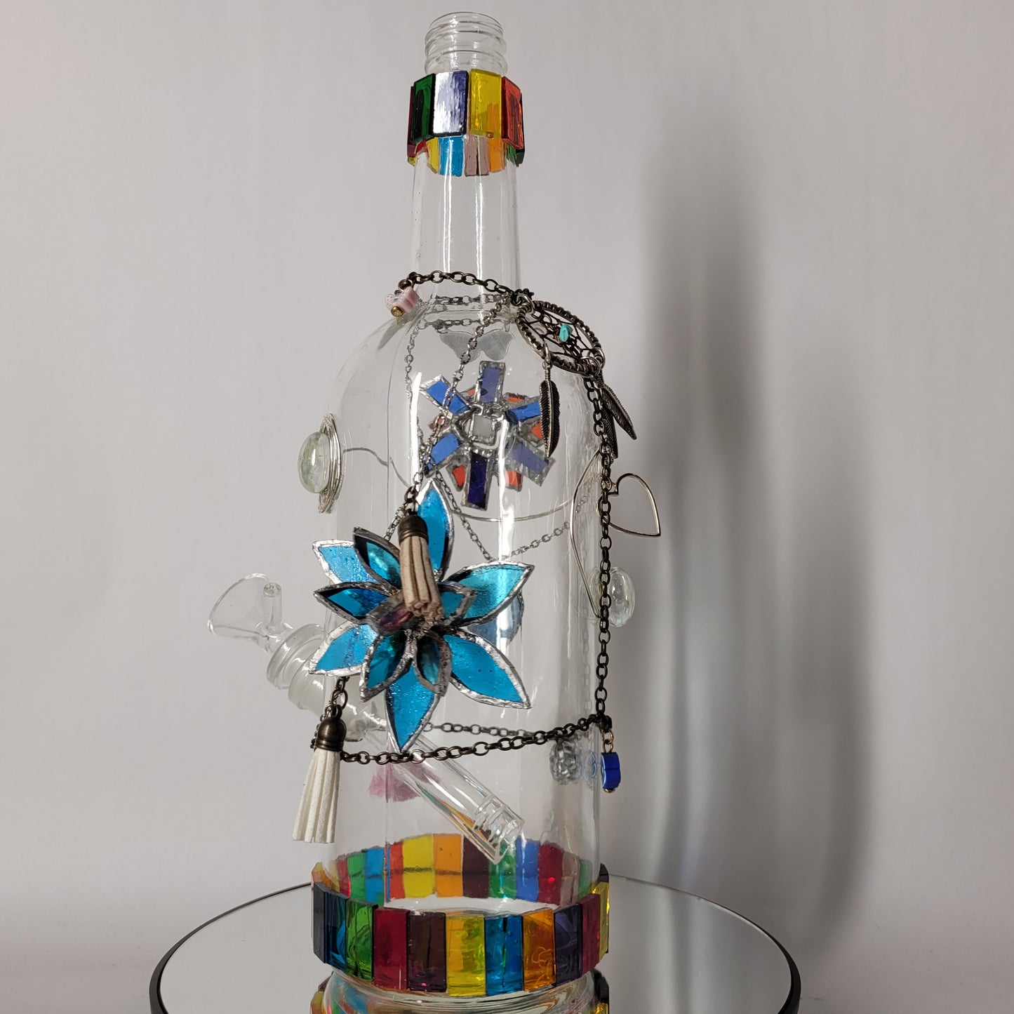 SMOKED GLASS AND BITS BONGS