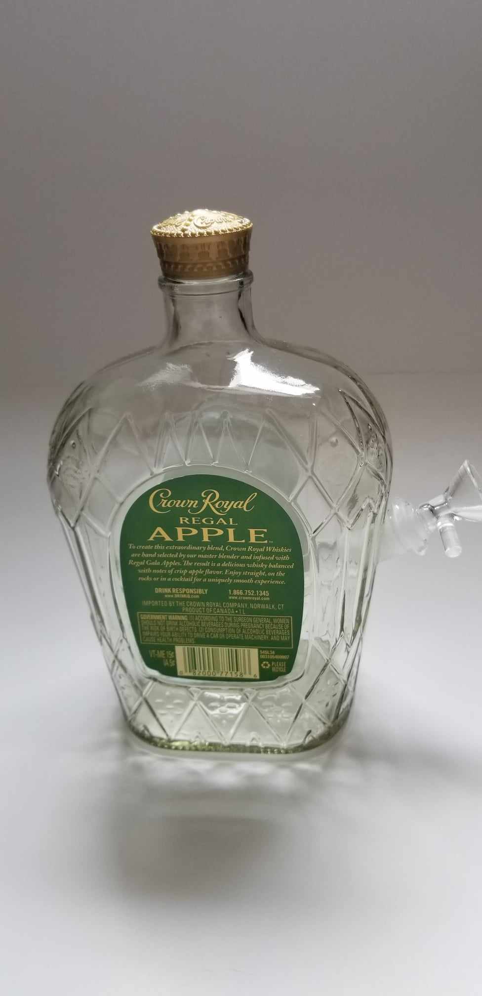 CROWN ROYAL REGAL APPLE WHISKY BOTTLE BONG