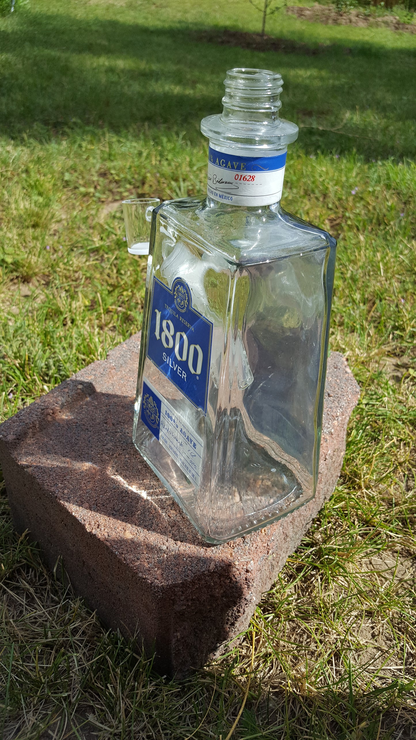 1800 TEQUILA BONG