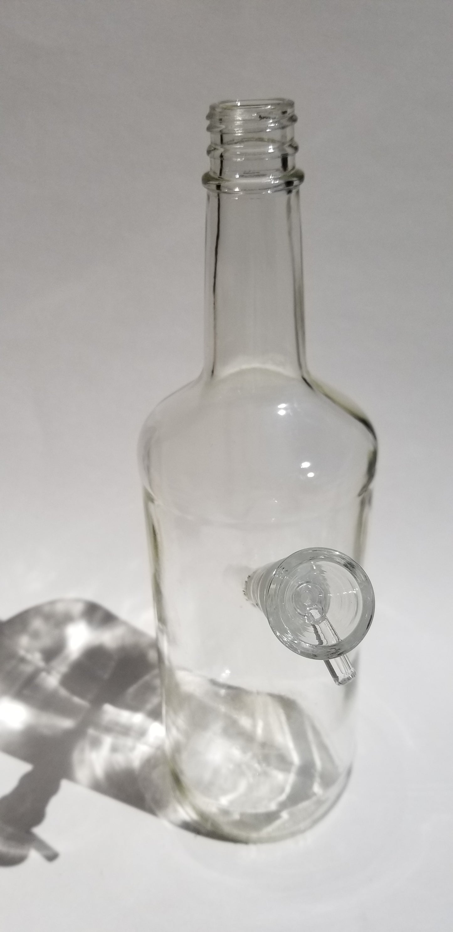 CLEAR 1 LITER BONG BOTTLE