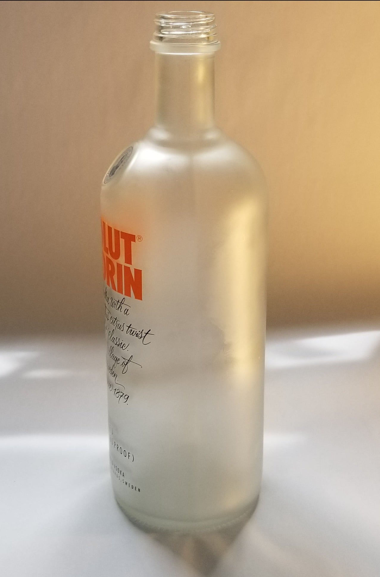 ABSOLUT MANDRIN VODKA BONG