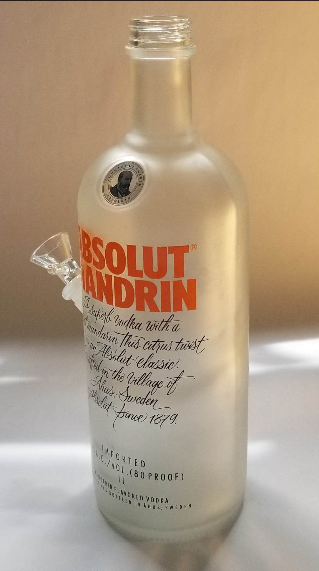 ABSOLUT MANDRIN VODKA BONG