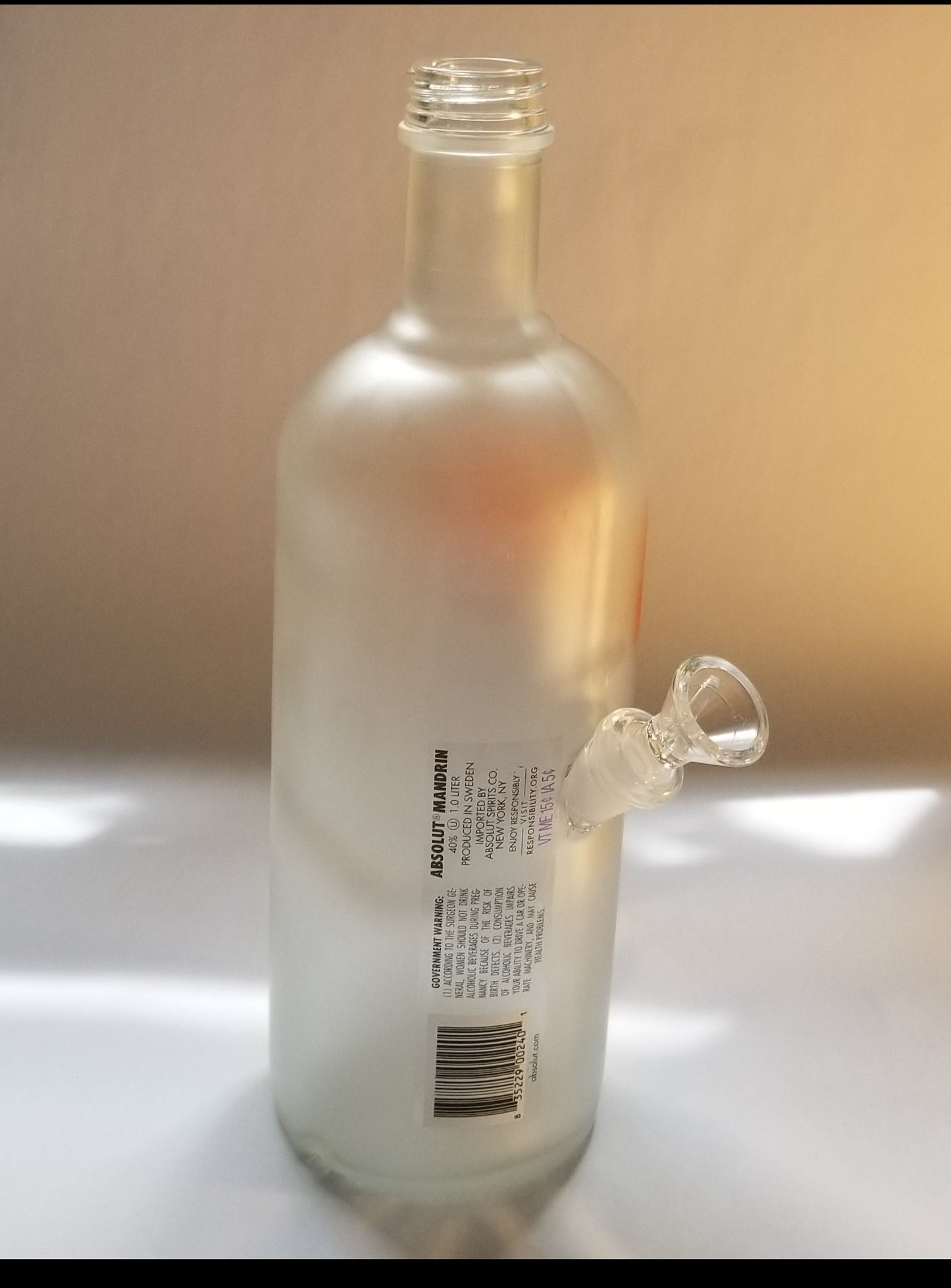 ABSOLUT MANDRIN VODKA BONG