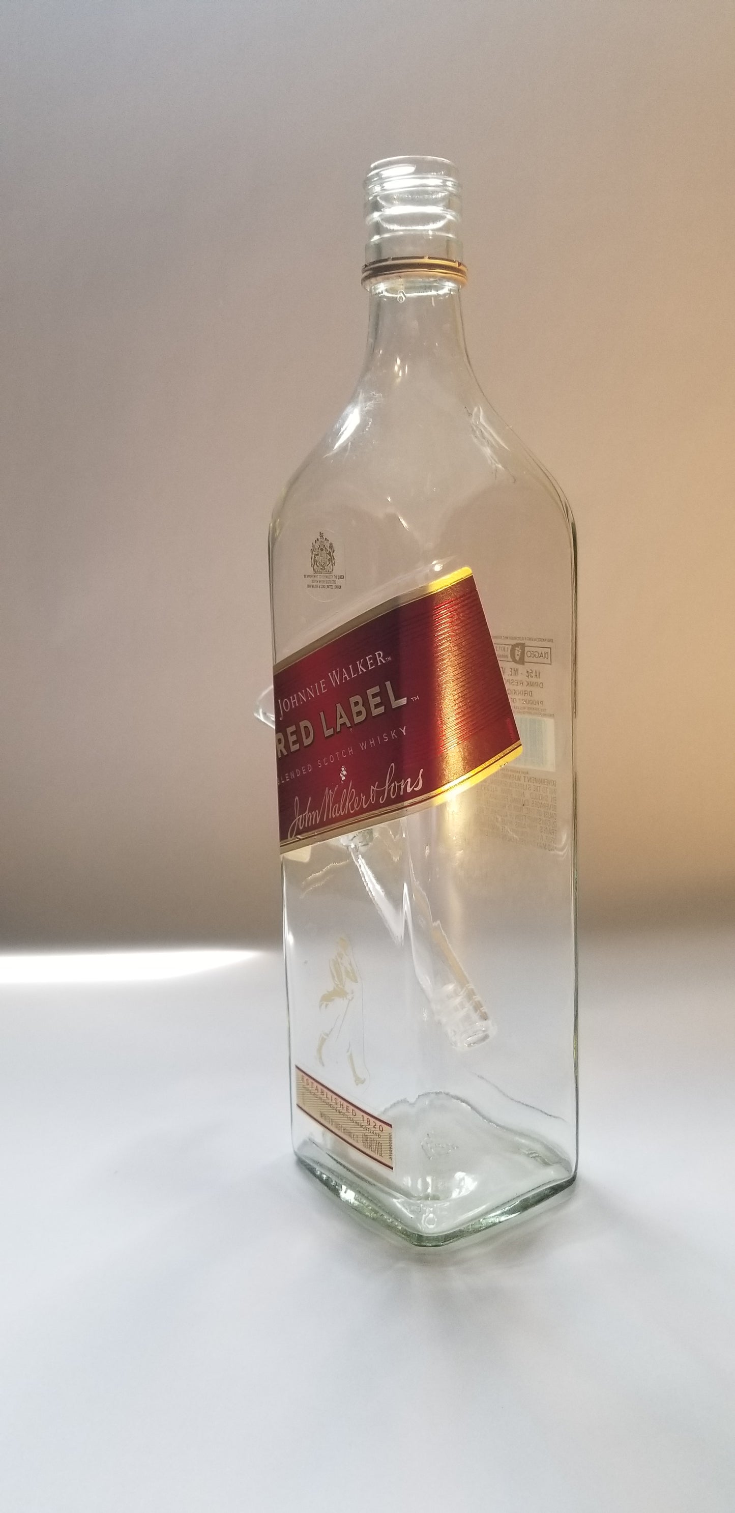 RED LABEL  WHISKY BONG