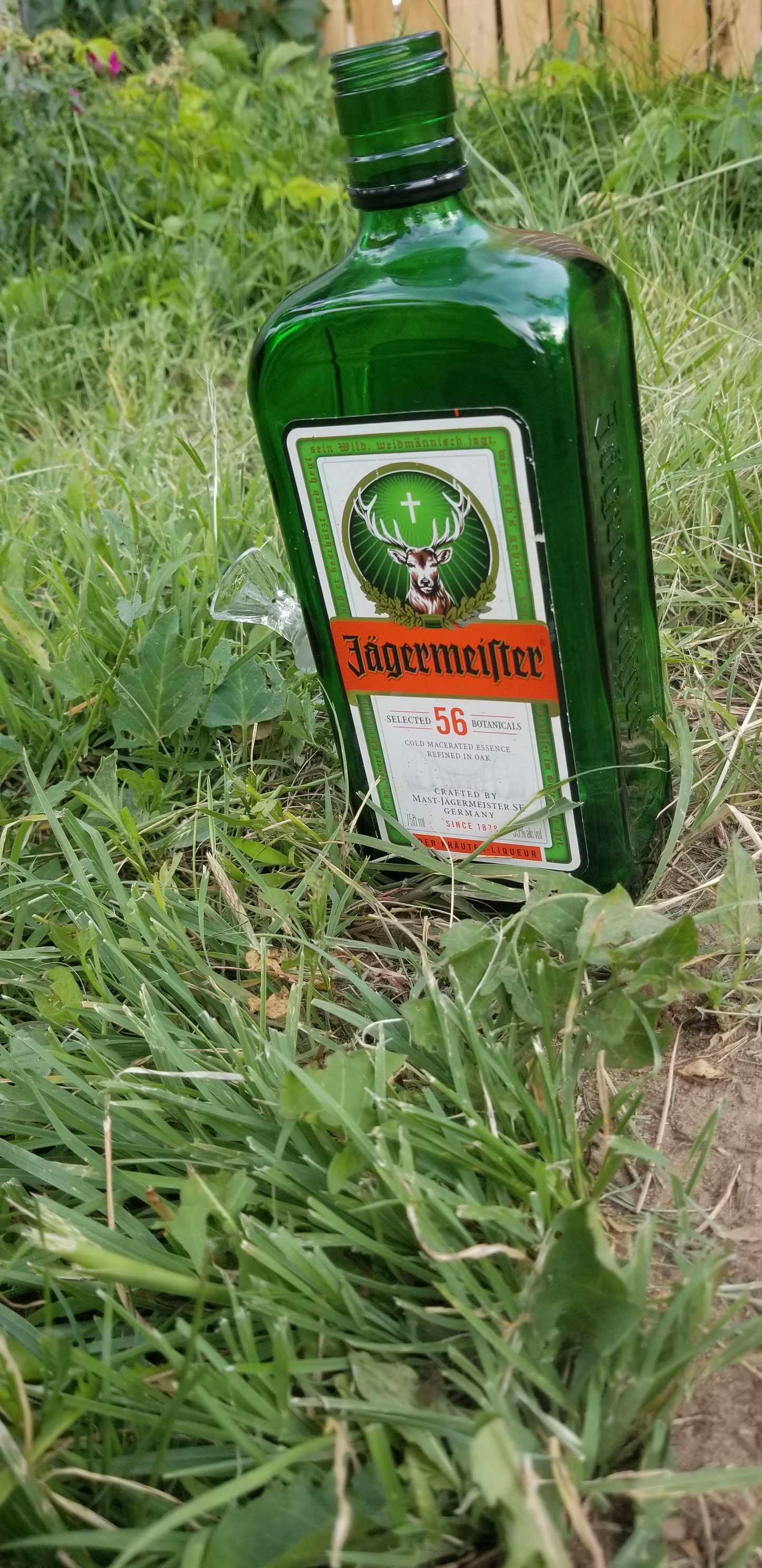 JAGERMEIFTER BOTTLE BONG.